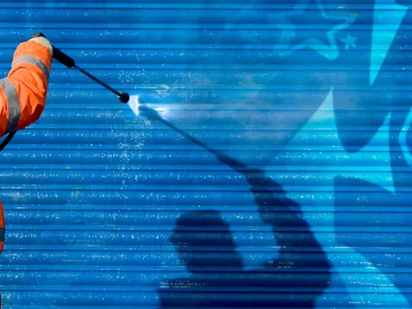 659693300374c741115fe994_graffiti